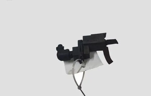 BMW 5 E60 E61 Turbo solenoid valve 70078400 7537612
