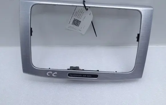 Volkswagen PASSAT CC Radio/GPS head unit trim 3C0858069AG