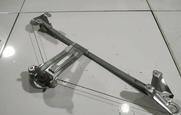 Sliding door window regulator with motor