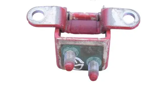 SsangYong Korando Tailgate/trunk/boot hinge