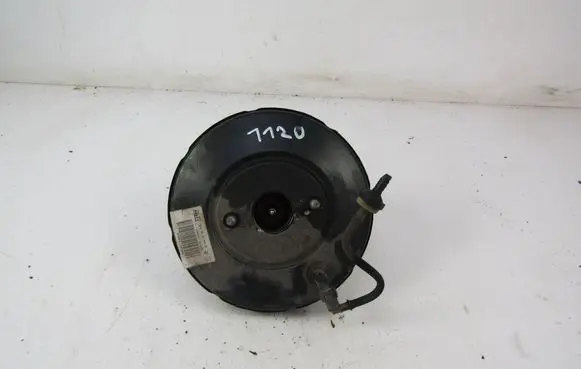 Peugeot 207 CC Brake booster 9688424380