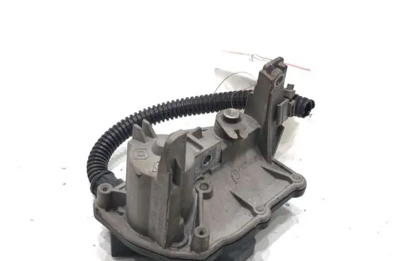 Renault Captur Engine shut-off valve 147B08010R