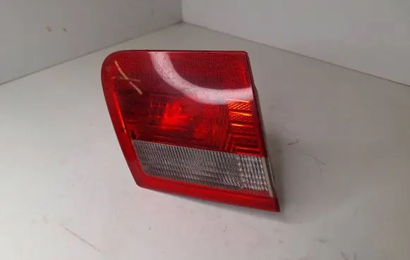 BMW 3 E46 Tailgate rear/tail lights 8368759