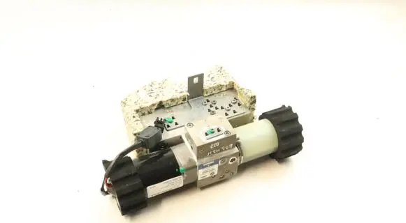 BMW 3 E92 E93 Convertible roof hydraulic pump 7128780 212556 HB71050002