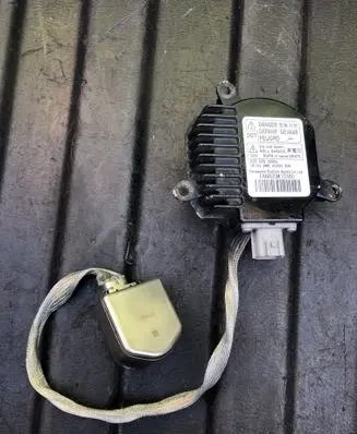 Infiniti FX Headlight ballast module Xenon EANA2DM10360 EANB00E 2DL11791