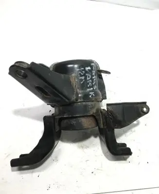 Toyota Prius+ (ZVW40) Engine mount bracket