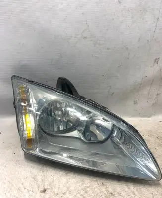 Ford Focus Headlight/headlamp 4M5113W029AD 10178 0M519