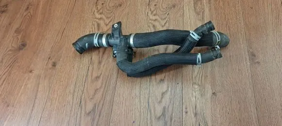 Renault Scenic IV - Grand scenic IV Engine coolant pipe/hose 924102981R