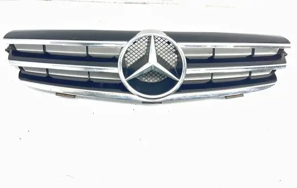 Mercedes-Benz CLK A209 C209 Front grill A2098800223