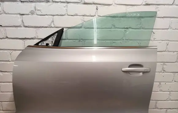 Audi A5 8T 8F Front door
