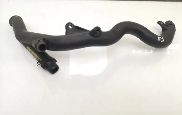 BMW 5 E60 E61 Engine coolant pipe/hose