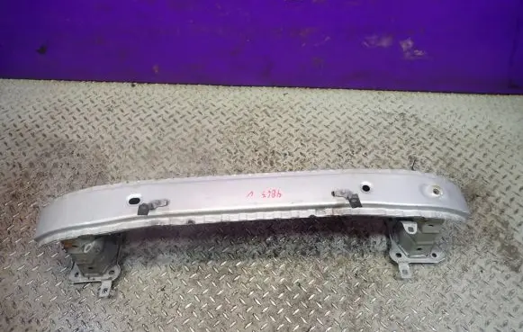 Volvo C30 Front bumper support beam