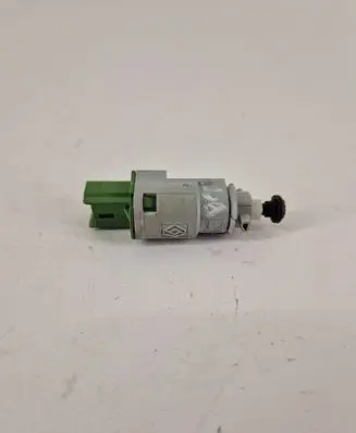 Renault Captur Brake pedal sensor switch 820276360D