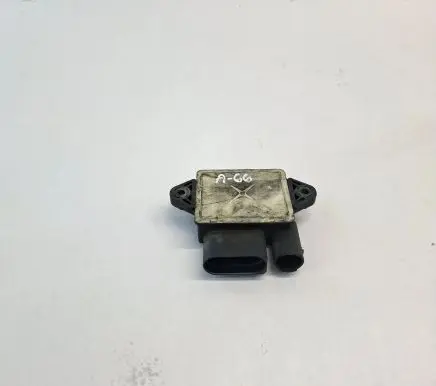 Mercedes-Benz E C207 W207 Glow plug pre-heat relay A6429005701