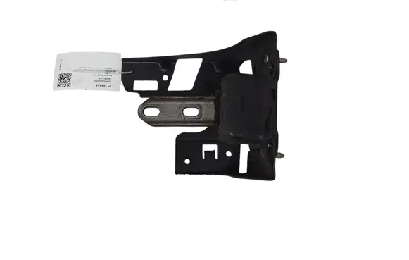 Peugeot 208 Engine mount bracket 9801521580 9676570880