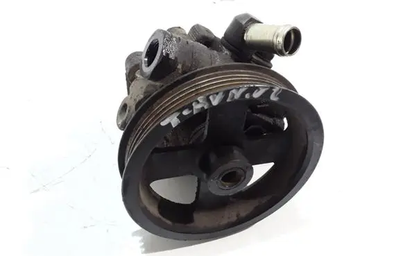 Toyota Avensis T220 Power steering pump