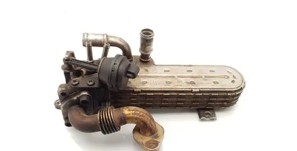Audi A3 S3 8P EGR valve cooler 03G131513J 3239787