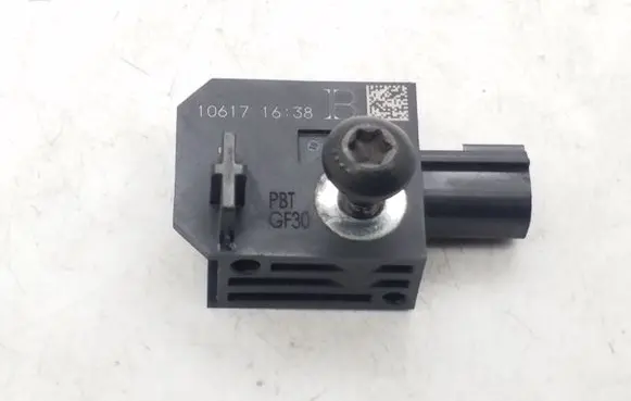 Chevrolet Cruze II Airbag deployment crash/impact sensor 13504470 01DEFC30