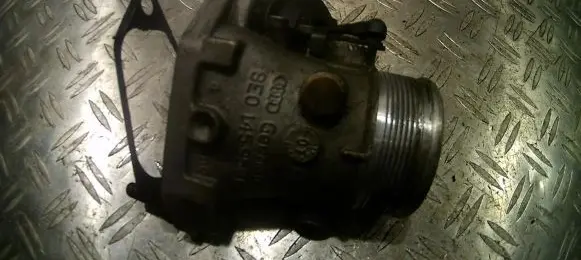 Audi A4 S4 B6 8E 8H Throttle valve 8e0145950c