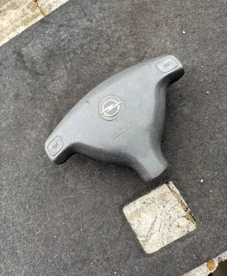 Opel Zafira A Steering wheel airbag B023790001 90437285 161403