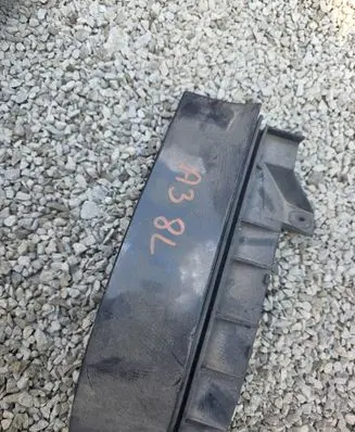 Audi A3 S3 8L Rear bumper mounting bracket 8L0807377A