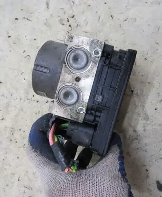 Peugeot 2008 I Master brake cylinder