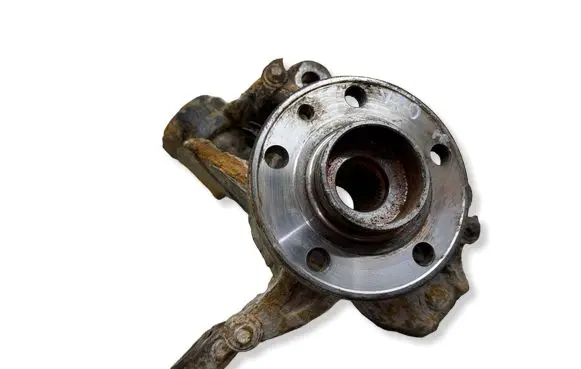 Volvo V70 Front wheel hub 
