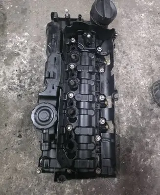 BMW X1 E84 Rocker cam cover 8581797