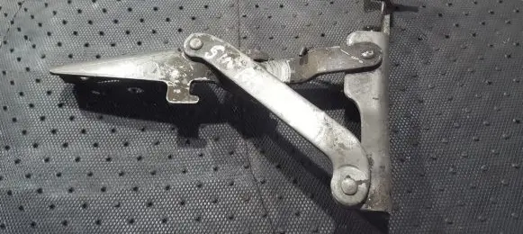Opel Sintra Engine bonnet/hood hinges