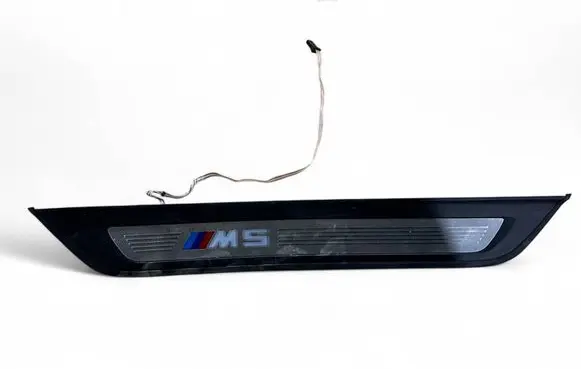 BMW M5 F90 Front sill trim cover 635253 00000267 3S000008701