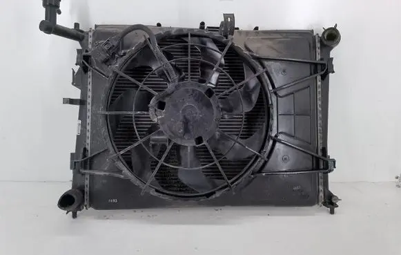 KIA Ceed Coolant radiator 25310-1H000
