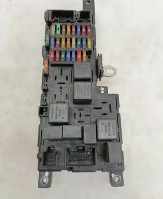 Volvo S60 Fuse module 518829015 8678449