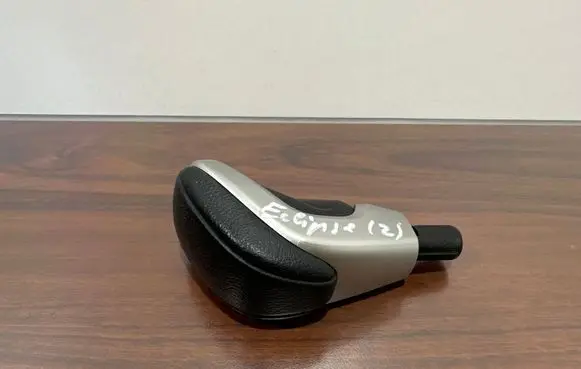 Mitsubishi Eclipse Cross Gear lever shifter trim leather/knob