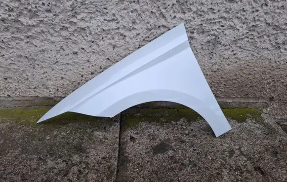 Seat Ibiza V (KJ) Fender