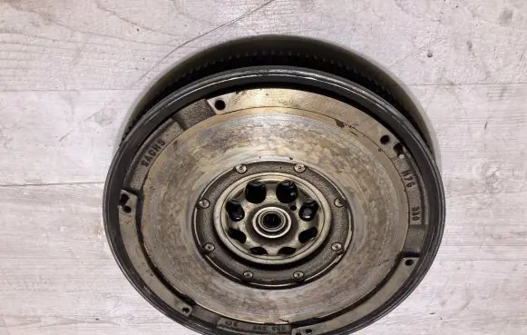 Mercedes-Benz C W203 Dual mass flywheel A2710301305