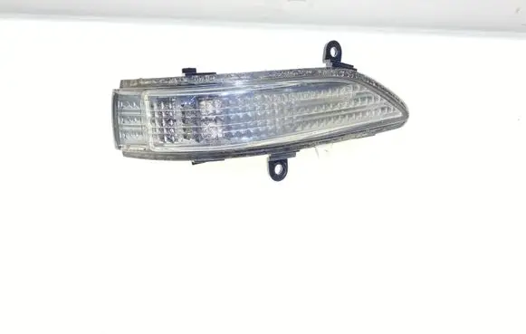 Subaru Outback Mirror indicator light 0808070615