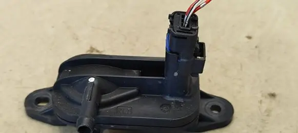 Exhaust gas pressure sensor