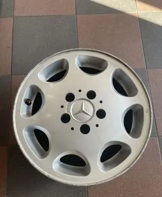 Mercedes-Benz E W124 R15 alloy rim KBA42454