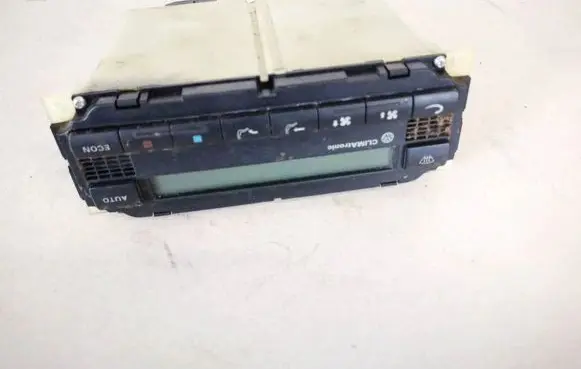 Volkswagen PASSAT B5 Climate control unit 3b1907044b 5hb007617-10