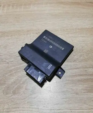 Audi A6 S6 C6 4F Gateway control module 4F0907468D
