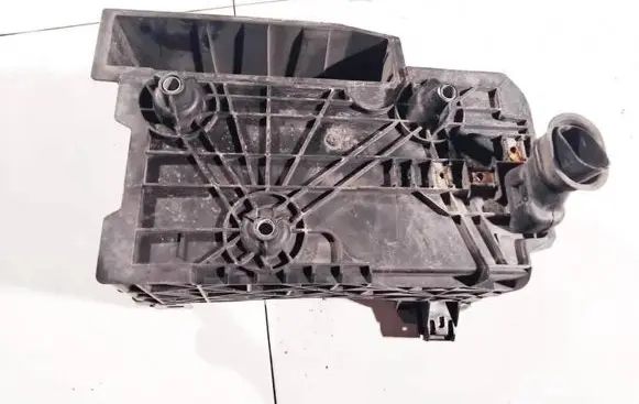 Battery box tray