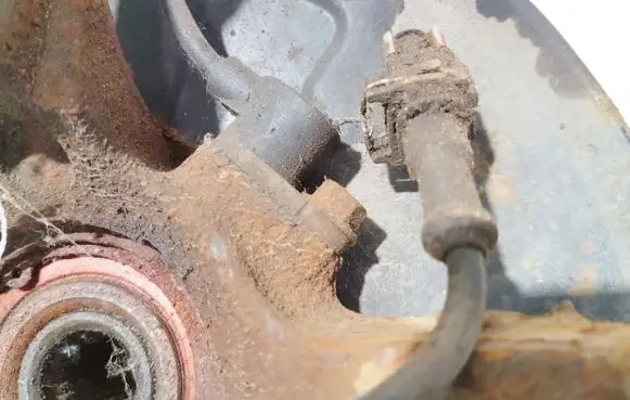 Volvo S40, V40 ABS brake wheel speed sensor 0265006425