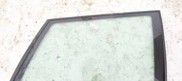 Volkswagen Bora Rear side window AS2