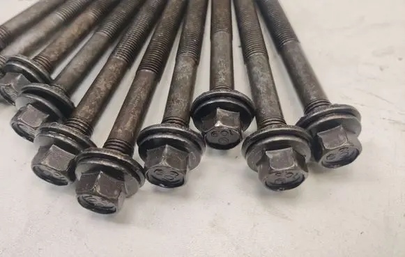 Dodge Durango III Cylinder head bolts 6510280AA 6506694AA