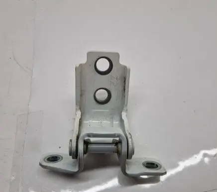 Mazda CX-5 Rear door lower hinge