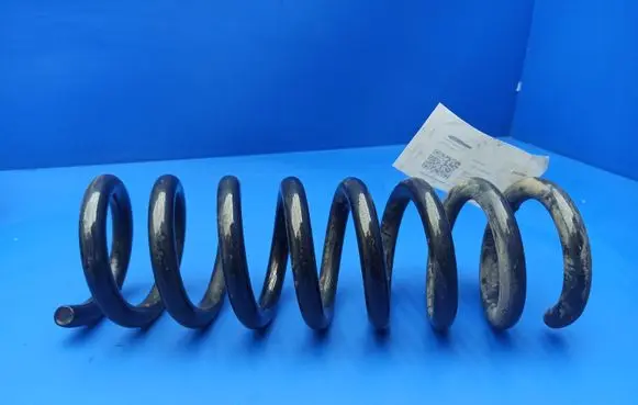 Mercedes-Benz C W204 Rear coil spring