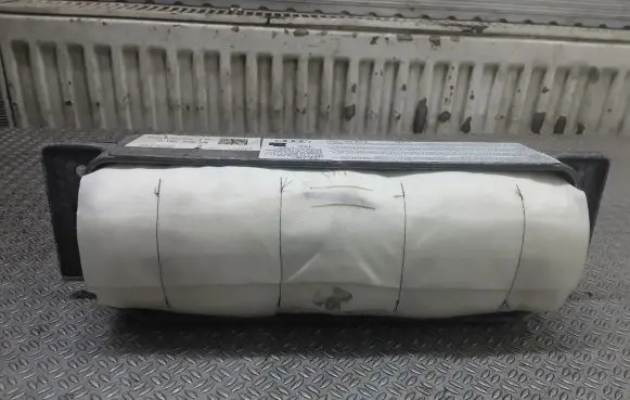 Audi A6 S6 C6 4F Passenger airbag 4F880204G