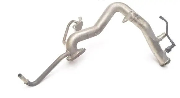 Volvo XC90 Engine coolant pipe/hose 