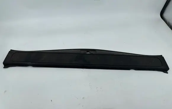 Opel Zafira C Trunk/boot sill cover protection 13289563