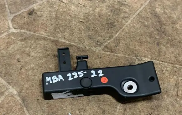 Mercedes-Benz C W205 Other interior part A2058203102